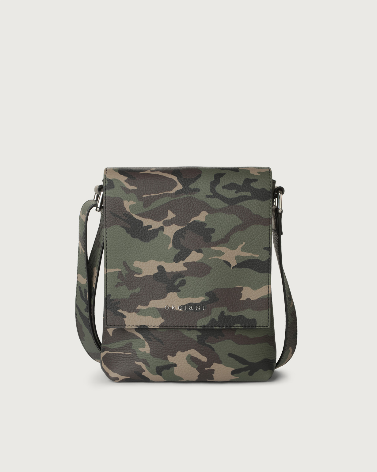 Camouflage shoulder bag shop