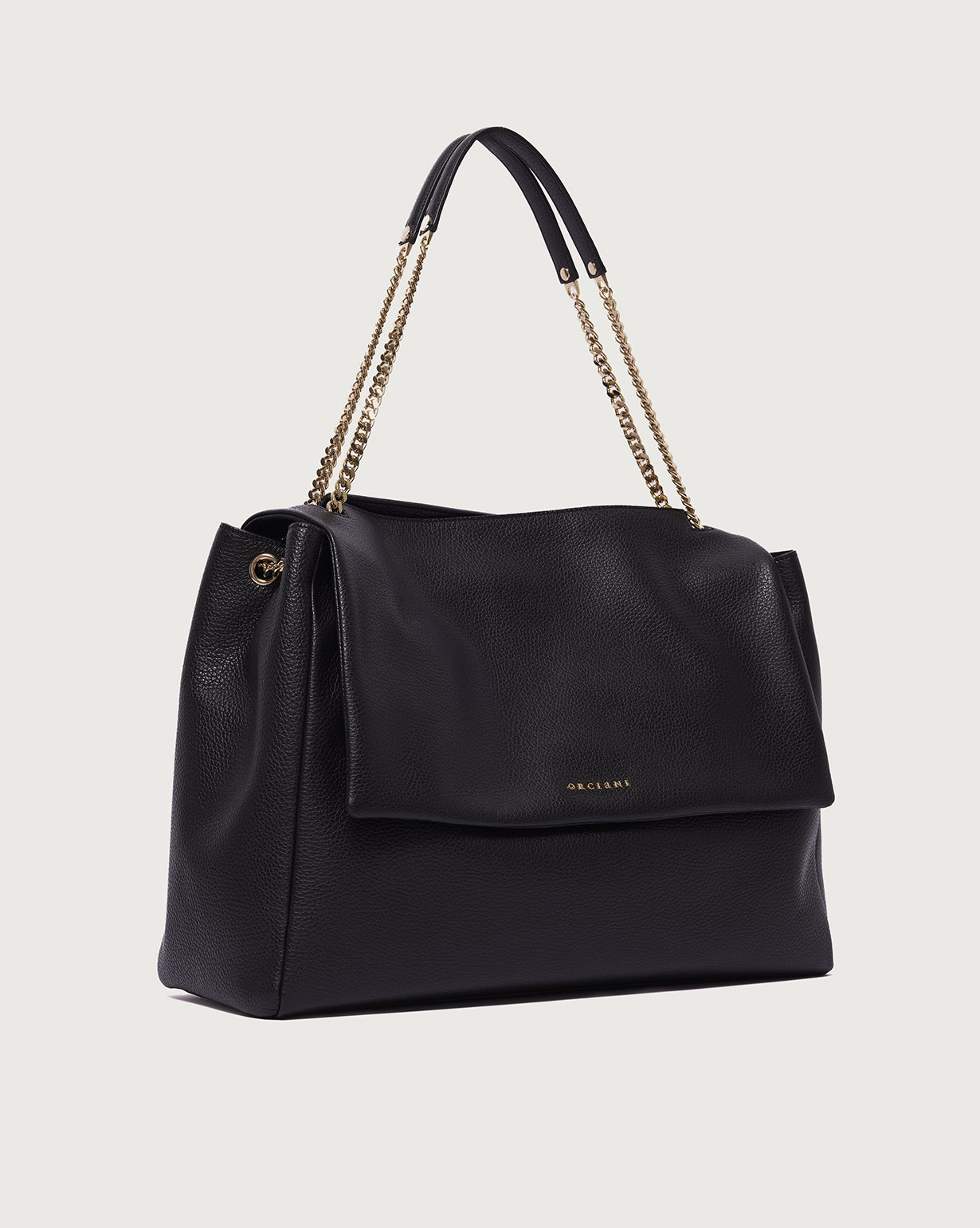 Orciani Borsa Sveva Sense XL a spalla in pelle martellata, colore NERO