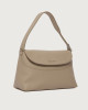 Orciani Borsa Nana Soft Midi a spalla in pelle martellata con tracolla Pelle martellata SABBIA