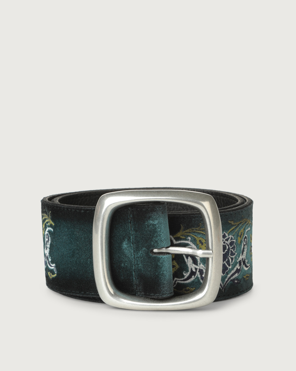 Belt in arabic shop