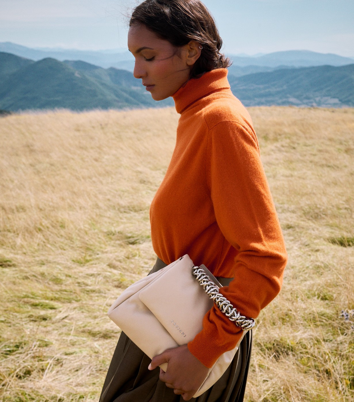 オジパン ORCIANI Sveva Nappa Bold Small padded nappa leather handbag