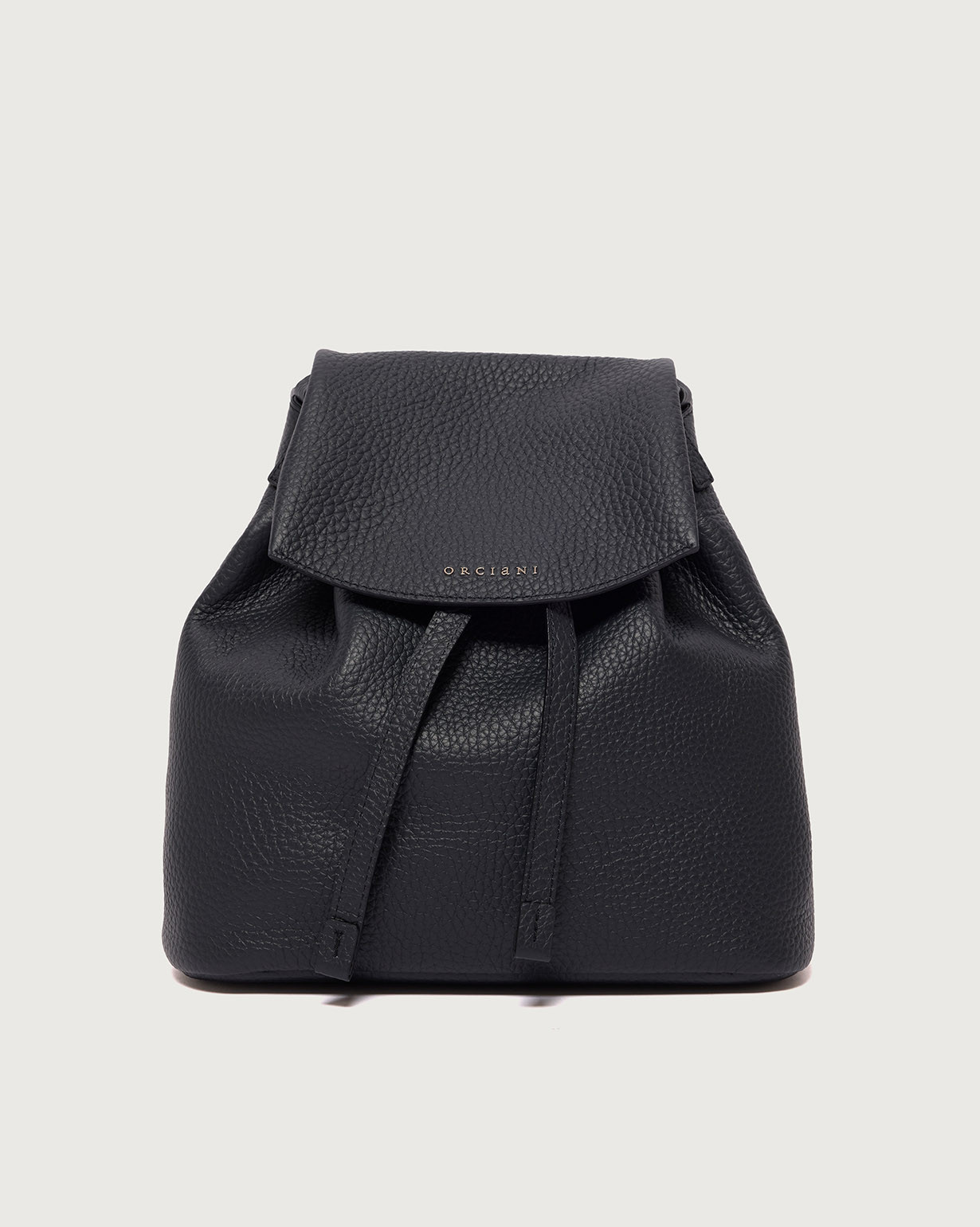 black backpack soft leather Maison de Sabre Medium Crafted from premium pebble grain leather Black nylon and grained leather