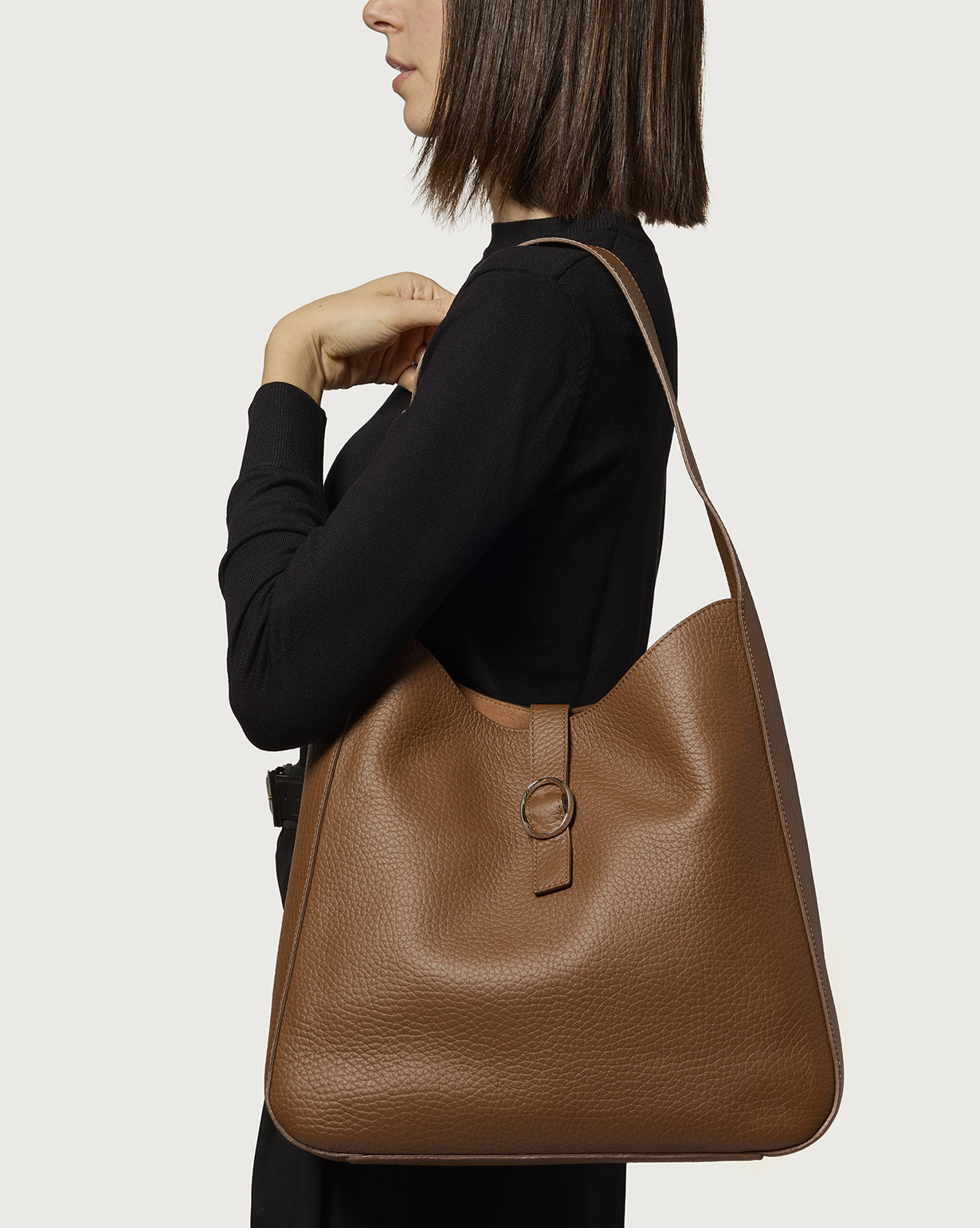 ORCIANI Gea Soft grained leather shoulder bag. , color Cognac