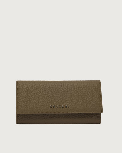 Soft leather wallet with RFID protection