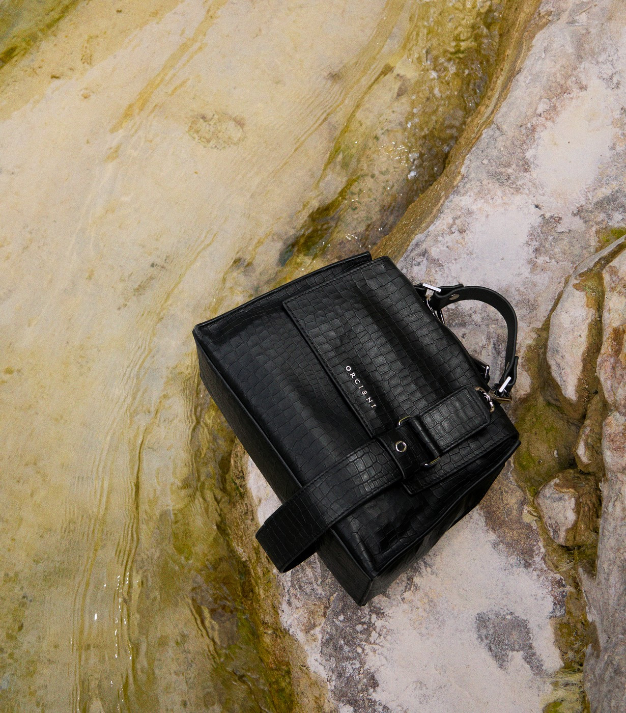 モカニ様　④5本⑦3本　❺❻パウチ30包 ORCIANI Sveva Cocco Small embossed leather handbag with