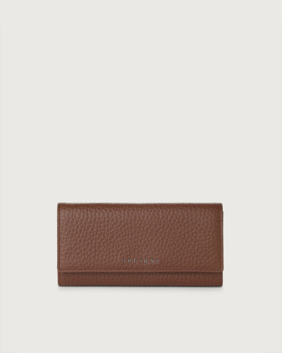 Soft leather wallet with RFID protection